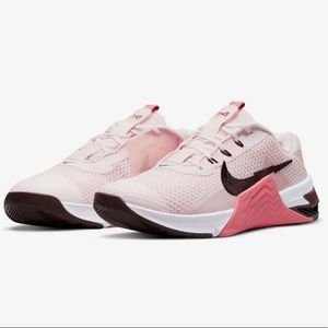 Womens Nike Metcon 7
